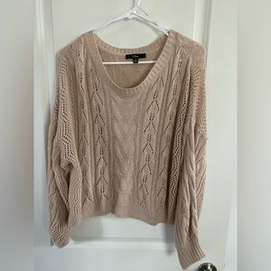 Lulu’s Women’s pink sweater size Medium